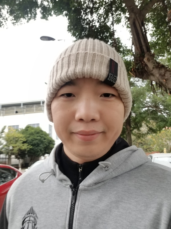 爱笑的老虎的第一张照片--柳州中老年相亲网