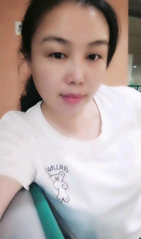 淡淡的云的第四张照片--柳州中老年相亲网
